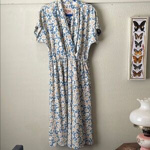 Vintage EJM blue & white floral cap sleeve midi dress with pockets